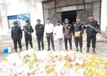 সোনারগায়ে নকল জুস কারখানাকে ২ লাখ টাকা জরিমানা