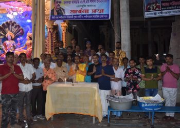 দেওভোগে শামীম ওসমানের সুস্থ্যতা কামনায় মন্দিরে প্রার্থণা