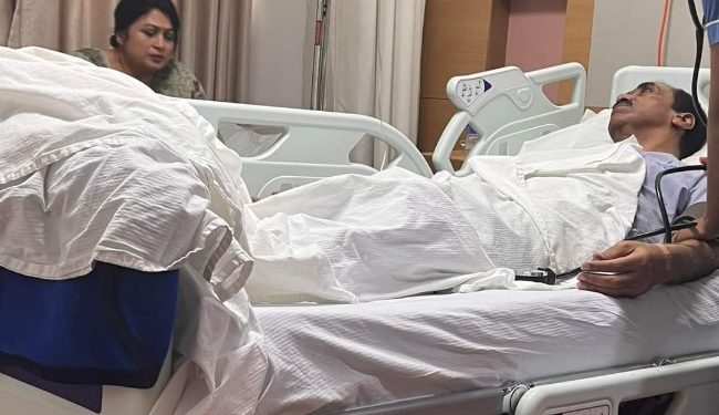 হাসপাতালে চিকিৎসাধীন শামীম ওসমান, বাবার জন্য দোয়া চেয়েছেন অয়ন ওসমান