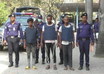 ফতুল্লায় ইজিবাইক চালককে হত্যা, গ্রেপ্তার ৩