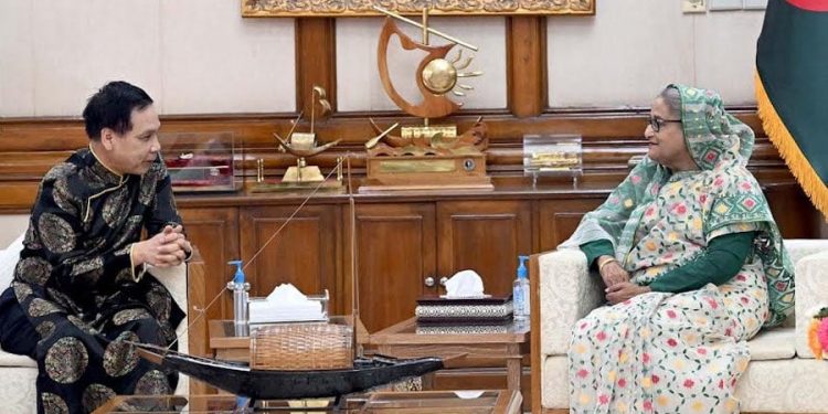 ভিয়েতনামের রাষ্ট্রদূতের প্রধানমন্ত্রীর সাথে সৌজন্য সাক্ষাৎ