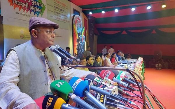 বিএনপি যখন দুর্নীতির অভিযোগ করে তখন হনুমানও ভেংচি কাটে-তথ্যমন্ত্রী