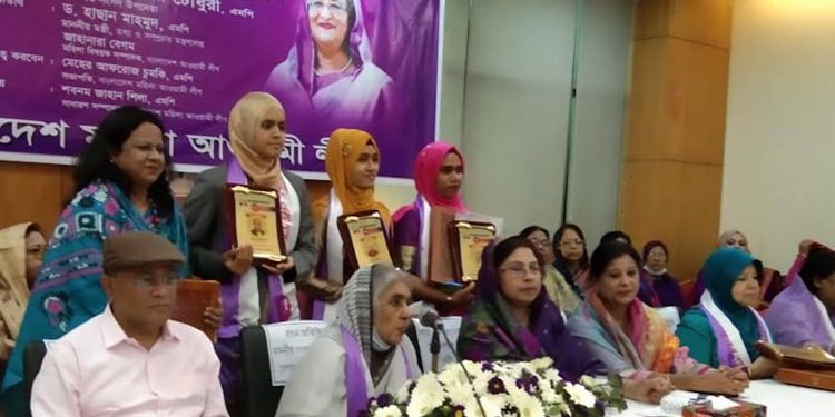 সুপ্রিম কোর্ট নির্বাচনে পরাজয় নিশ্চিত জেনেই বিএনপি-পন্থীরা ব্যালট ছিনতাই করেছে–তথ্যমন্ত্রী