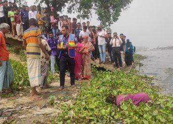 শীতলক্ষ্যা নদী থেকে অজ্ঞাত নারীর লাশ উদ্ধার
