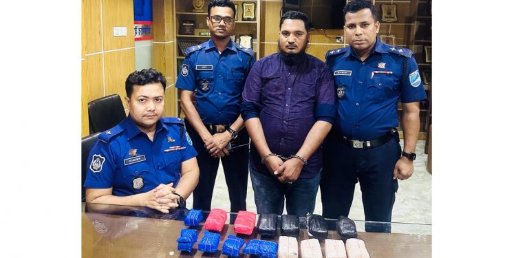 কক্সবাজারের ইয়াবার চালান সহ যুবক গ্রেপ্তার হল নারায়ণগঞ্জে