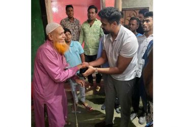 মরুব্বীদের দোয়া নিয়ে যুব সমাজকে সু পথে চলার আহ্বান অয়ন ওসমানের