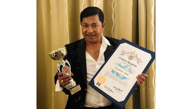 যুক্তরাষ্ট্রের লস অ্যাঞ্জেলেসে যুক্তরাষ্ট্রে সম্মানিত গৌতম সাহা