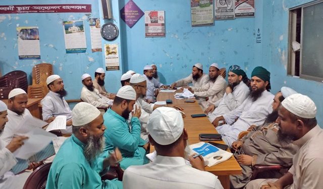 তারা কোরআন পোড়াচ্ছে না মুসলমানের অন্তর পোড়াচ্ছে-মুফতি মাসুম বিল্লাহ