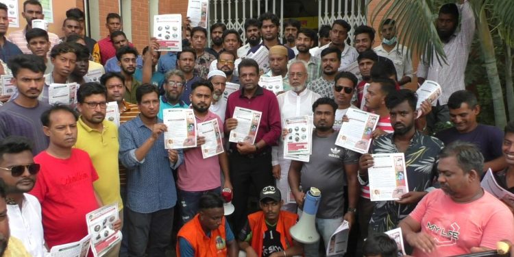 ডেঙ্গু প্রতিরোধে জনগনের মাঝে সচেতনায় তৎপর প্যানেল মেয়র বাবু