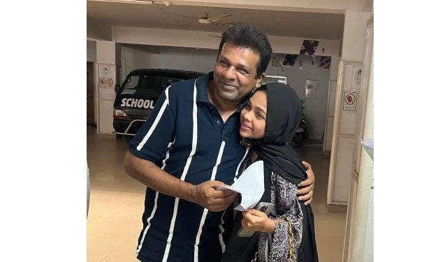 “ও লেভেলে” সর্বোচ্চ নাম্বার পেয়ে উত্তীর্ন হলেন প্যানেল মেয়র বাবুর মেয়ে রায়া