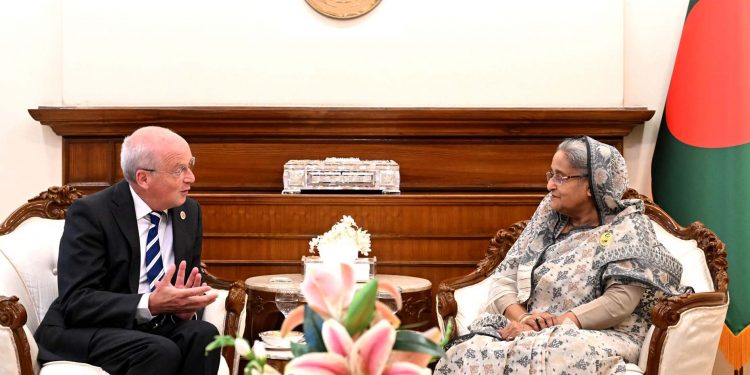 জাহাজ নির্মাণ খাতে নেদারল্যান্ডসকে জমি দেওয়ার প্রস্তাব প্রধানমন্ত্রীর