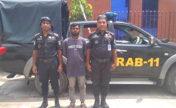 ফতুল্লায় রুবেল হত্যা মামলা আসামী গ্রেপ্তার