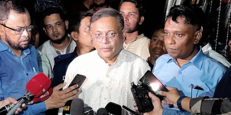 বিএনপি বেগম খালেদা জিয়ার স্বাস্থ্য নিয়ে রাজনীতি করছে-তথ্যমন্ত্রী