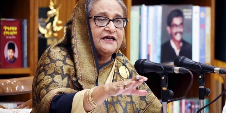 যুক্তরাষ্ট্র ও যুক্তরাজ্যে তাঁর সাম্প্রতিক সফরকালে কেউ তত্ত্বাবধায়ক সরকারের প্রসঙ্গ তোলেননি-প্রধানমন্ত্রী