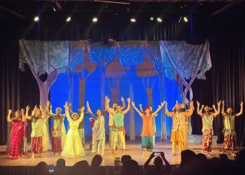 বর্ণচোরা নাট্য-উৎসবে শব্দের নাটক ‘পীরচাঁনের পালা’