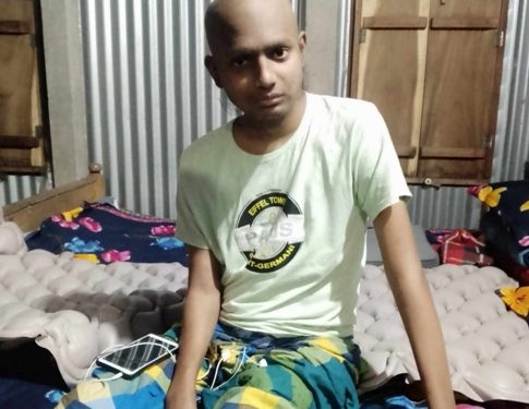 সোনারগাঁয়ের মেধাবী শিক্ষার্থী শাওন বাঁচতে চায়