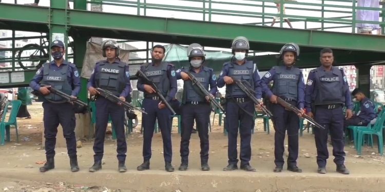 বিএনপির অবরোধ ঢিলেডালাভাব ও আগামীকাল হরতাল