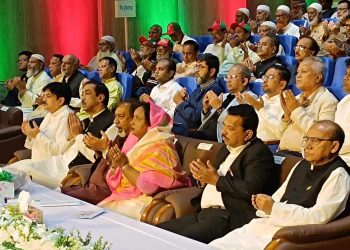 প্রধানমন্ত্রীর উন্নয়ন প্রকল্পে নগর ভবনে আইভী শামীম একসাথে