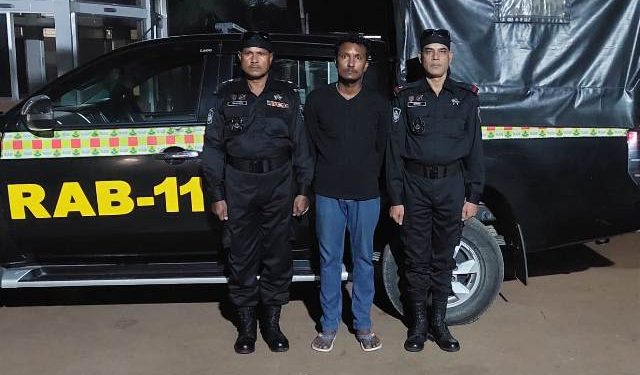 বন্দরে ৩৮ কেজি গাঁজাসহ গ্রেপ্তার-১