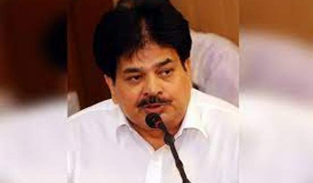 বিশাল মিছিল নিয়ে মনোনয়ন জমা, এমপি খোকাকে শোকজ নির্বাচন কমিশনের