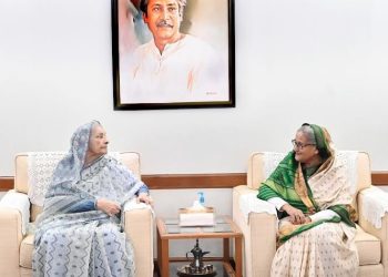 প্রধানমন্ত্রীর সঙ্গে সাক্ষাৎ করেছেন রওশন এরশাদ