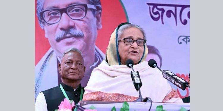 অগ্নিসংযোগকারীদের বিরুদ্ধে প্রয়োজনীয় ব্যবস্থা নিচ্ছি-প্রধানমন্ত্রী