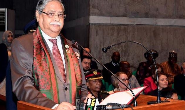 সরকারকেও সংযত আচরণ করারও উপদেশ রাষ্ট্রপতির