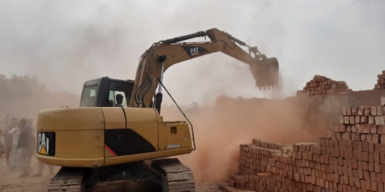 বন্দরে ১৯টি অবৈধ ইটভাটাকে ৭০ লাখ টাকা জরিমানা