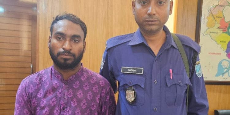 আড়াইজারে মাদ্রাসাছাত্রীকে ধর্ষণ, যুবক গ্রেপ্তার