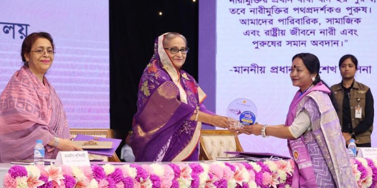 দেশের সার্বিক উন্নয়নে নারী-পুরুষ উভয়ের সমান অংশগ্রহণ প্রয়োজন-প্রধানমন্ত্রী