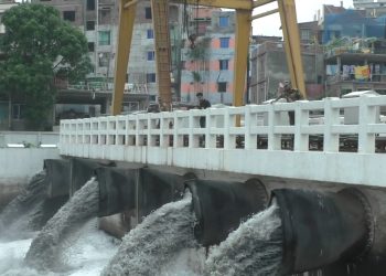 আগামী ২৪ ঘন্টায় ডিএনডি এলাকায় জলবদ্ধতা নিরসনের আশা সেনাবাহিনীর