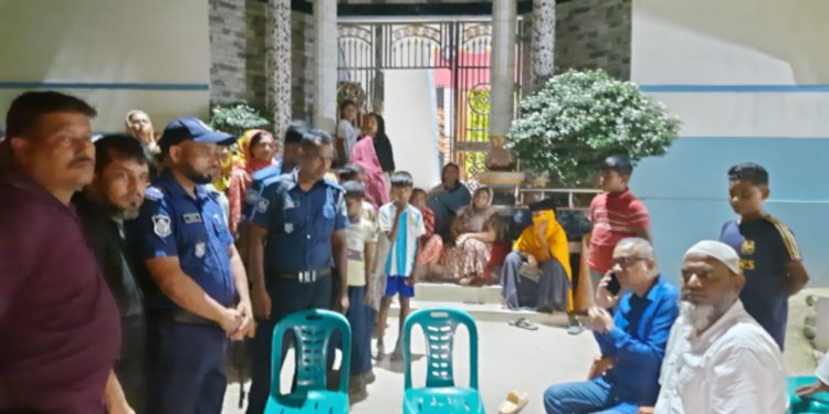 ফতুল্লায় প্রকাশ্যে কুপিয়ে আওয়ামীলীগ নেতা সুরুজ মিয়াকে হত্যা