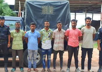 সিদ্ধিরগঞ্জে চাঁদাবাজির সময় আটক হলো ৬ জন