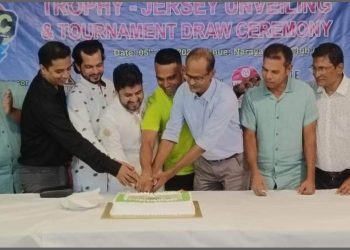 নারায়ণগঞ্জে ক্রিকেট টুর্নামেন্ট সিজন-২ এর ট্রফি ও জার্সি উন্মোচন