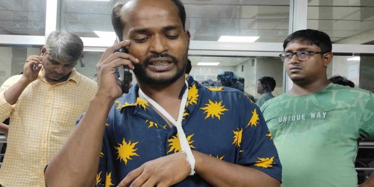 দেশ টিভির সাংবাদিক বিল্লালের উপর হামলা