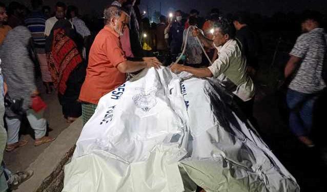 সিদ্ধিরগঞ্জে নতুন দম্পতির মরদেহ মিললো মাঠে