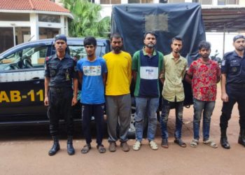 বন্দরে ডাকাত চক্রের ৫ সদস্য গ্রেপ্তার