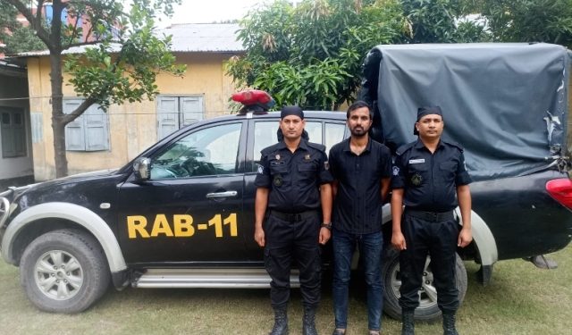 আন্দোলনে ছাত্র জনতার উপর হামলার অভিযোগে রুবেল মেম্বার গ্রেপ্তার