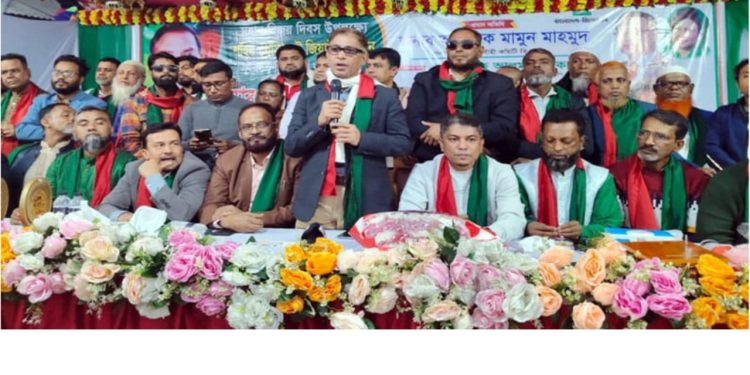 মোবাইল আসক্তিতে মেধা শূন্য হচ্ছে নতুন প্রজন্ম- অধ্যাপক মামুন মাহমুদ