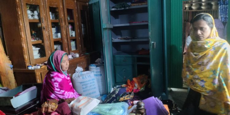 আড়াইহাজারে এক রাতে ৩ বাড়িতে ডা*কাতি