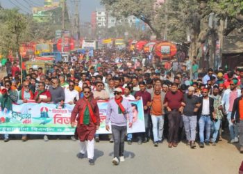টিটু-রিয়াদের নেতৃত্বে ফতুল্লা থানা বিএনপির বিশাল বিজয় র‍্যালী 