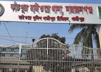 সোনারগাঁয়ে বাসের ধাক্কায় এক নারী নি*হত