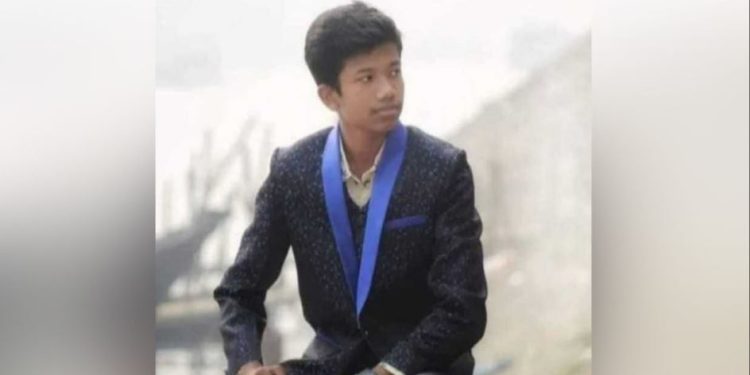 শহরে ছিনতাইকারীদের ছুরিকাঘাতে আহত শিক্ষার্থীর মৃত্যু