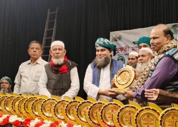 বীর মুক্তিযোদ্ধাদের সম্মাননা দিল ইসলামী আন্দোলন বাংলাদেশ