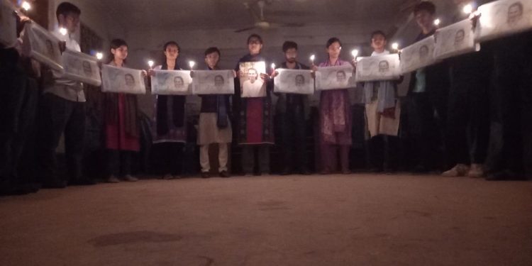 শাকিলের জন্মবার্ষিকীতে মোমশিখা প্রজ্জ্বলন