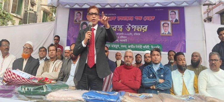 আওয়ামী লীগ বিপদ দেখলেই দেশ ছেড়ে বিদেশে পালিয়ে যায়