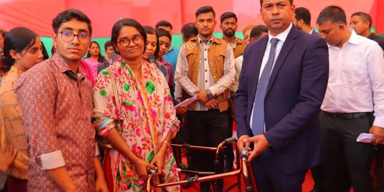 বিশেষ চাহিদাসম্পন্নদের মূলধারায় ফেরাতে জেলা প্রশাসন কাজ করবে