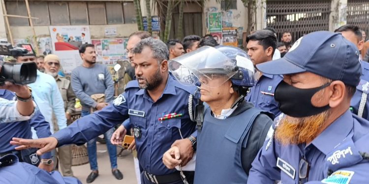 আশিক হ-ত্যা মামলায় সাবেক আইনমন্ত্রী ৩ দিনের রিমান্ডে