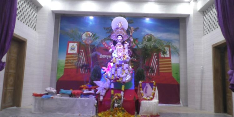 বিদ্যার দেবী সরস্বতী