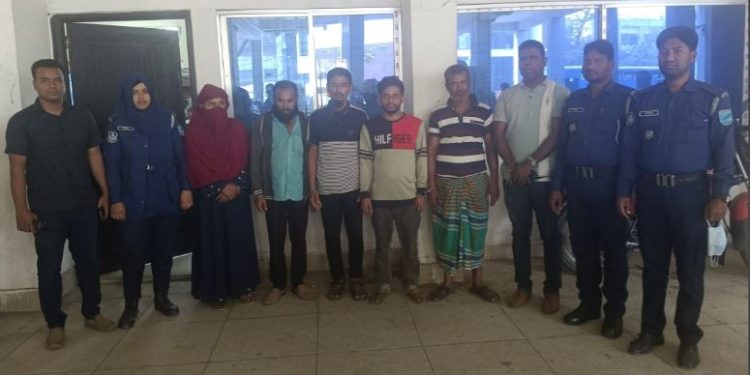 ফতুল্লায় ভ্যান চালক হ*ত্যার ঘটনায় জড়িত ৫ জন গ্রেফতার